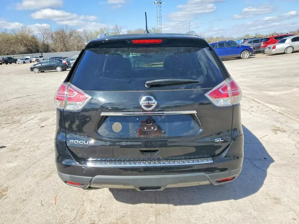 2016 NISSAN ROGUE SL  