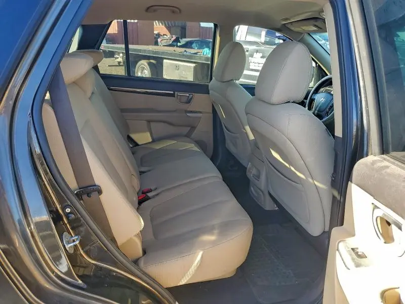 2011 HYUNDAI SANTA FE GLS  