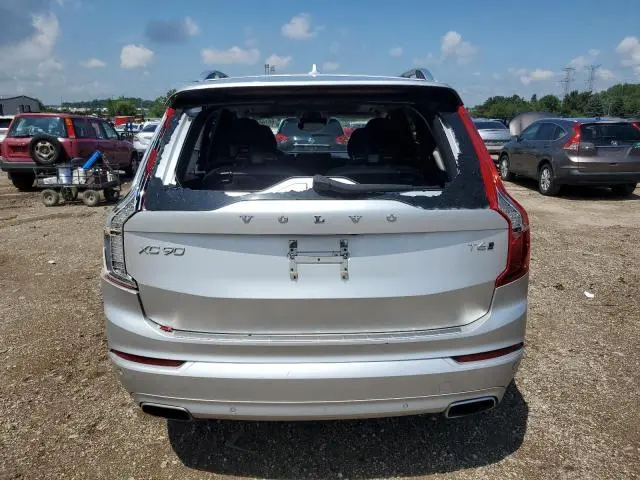 2018 VOLVO XC90 T6  