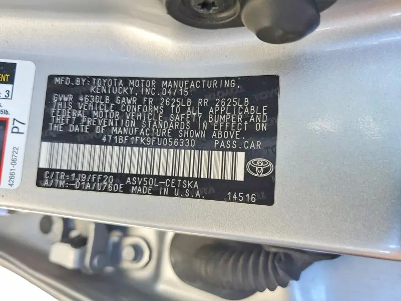 2015 TOYOTA CAMRY SE  