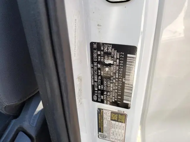 2017 KIA SORENTO LX  