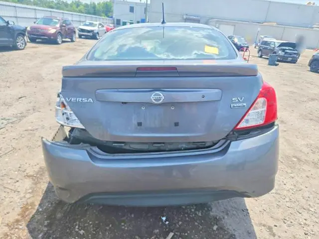 2018 NISSAN VERSA SV  
