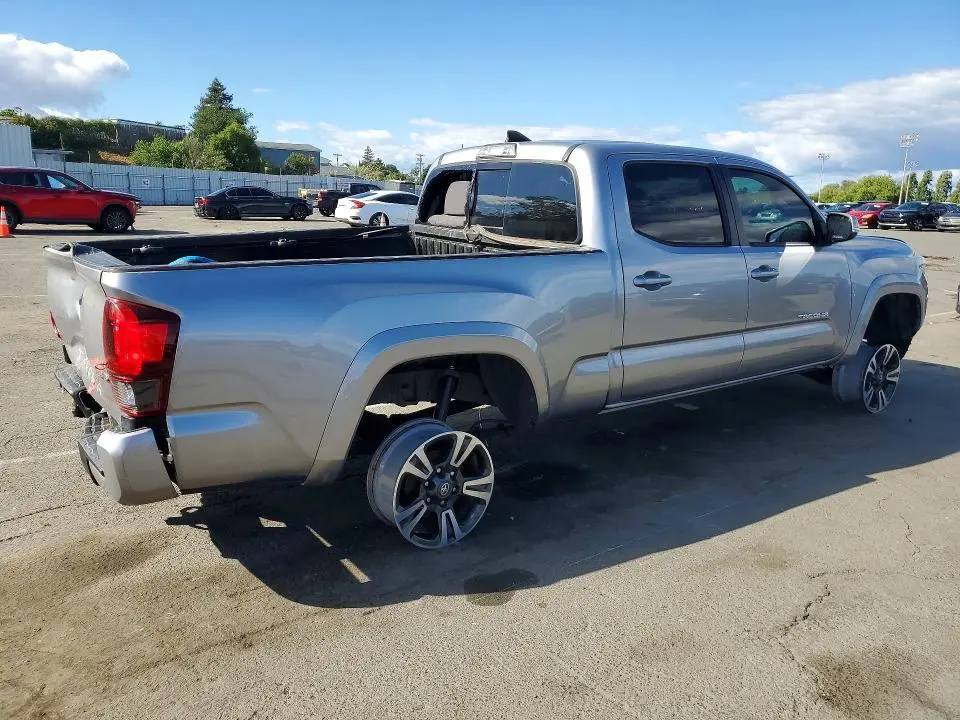 2019 TOYOTA TACOMA TRD SPORT  