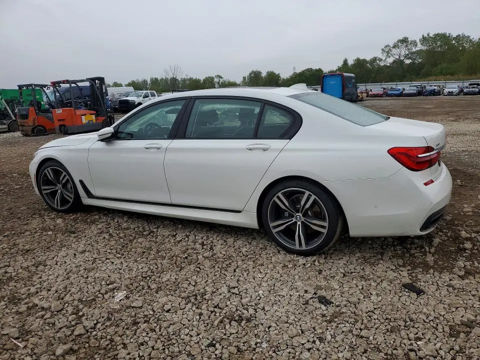 2018 BMW 750 XI  