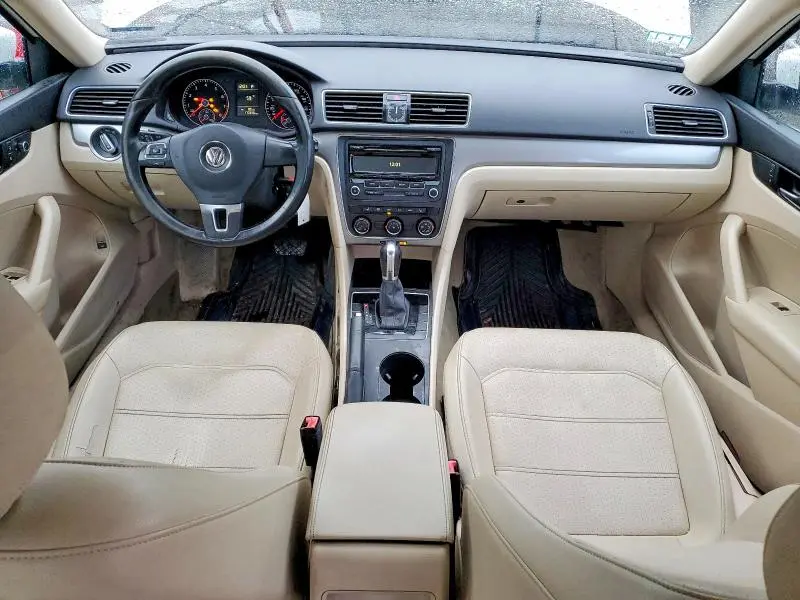 2014 VOLKSWAGEN PASSAT S  