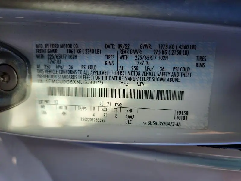 2022 FORD ESCAPE SE  