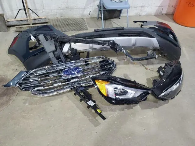 2019 FORD EDGE TITANIUM  