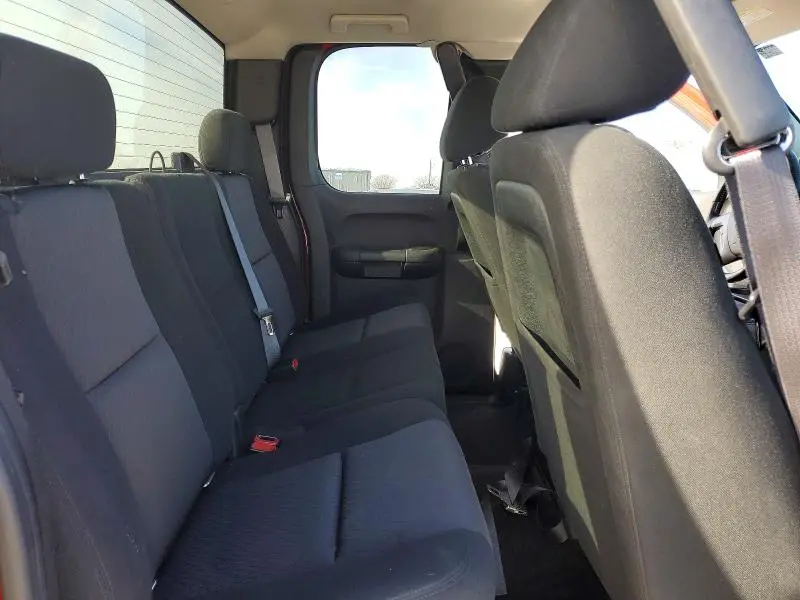 2011 CHEVROLET SILVERADO K1500 LT  