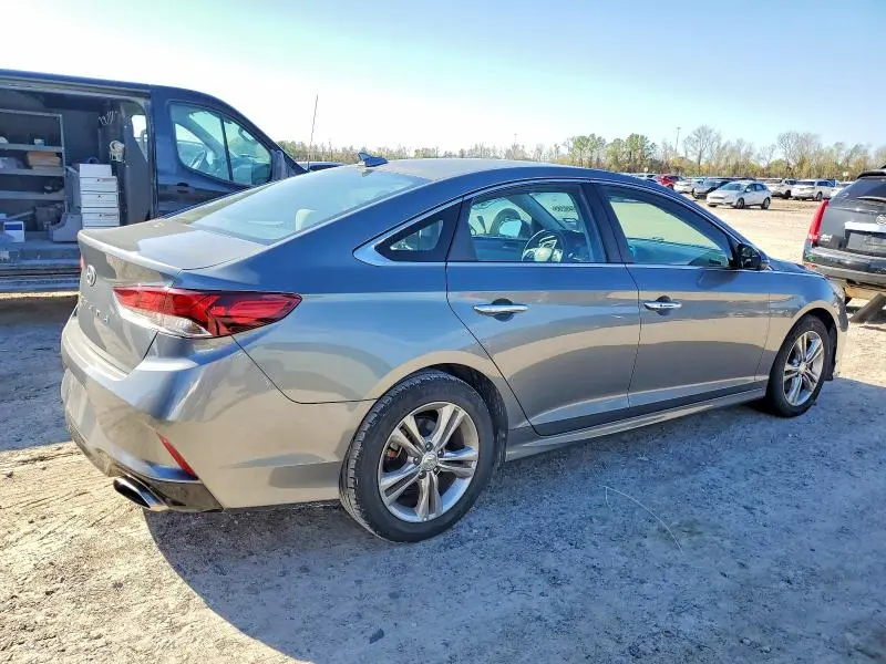 2018 HYUNDAI SONATA SPORT  