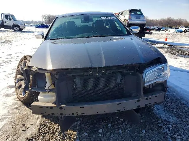 2019 CHRYSLER 300 LIMITED  