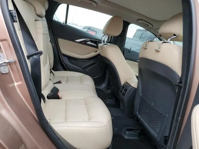 2018 INFINITI QX30 BASE  