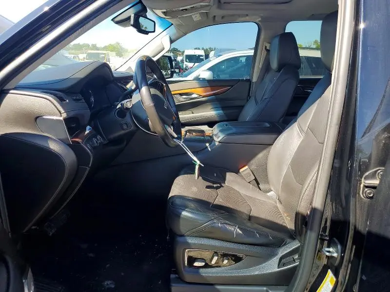 2016 CADILLAC ESCALADE LUXURY  