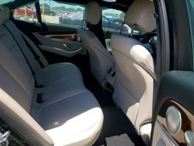 2019 MERCEDES-BENZ E 300 4MATIC  