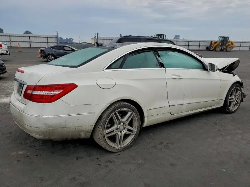 2011 MERCEDES-BENZ E 350  