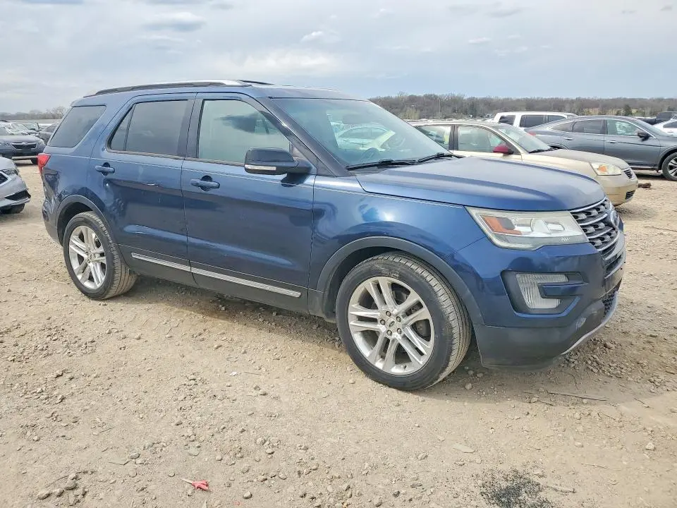 2016 FORD EXPLORER XLT  