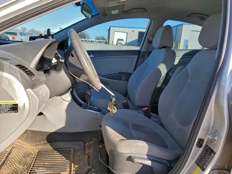 2014 HYUNDAI ACCENT GLS  