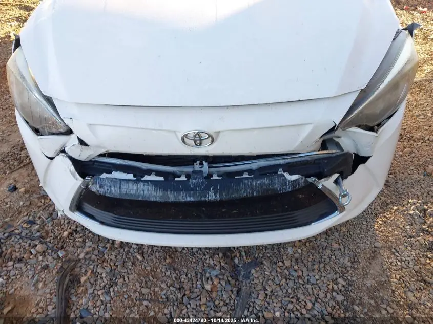 2018 TOYOTA YARIS IA  