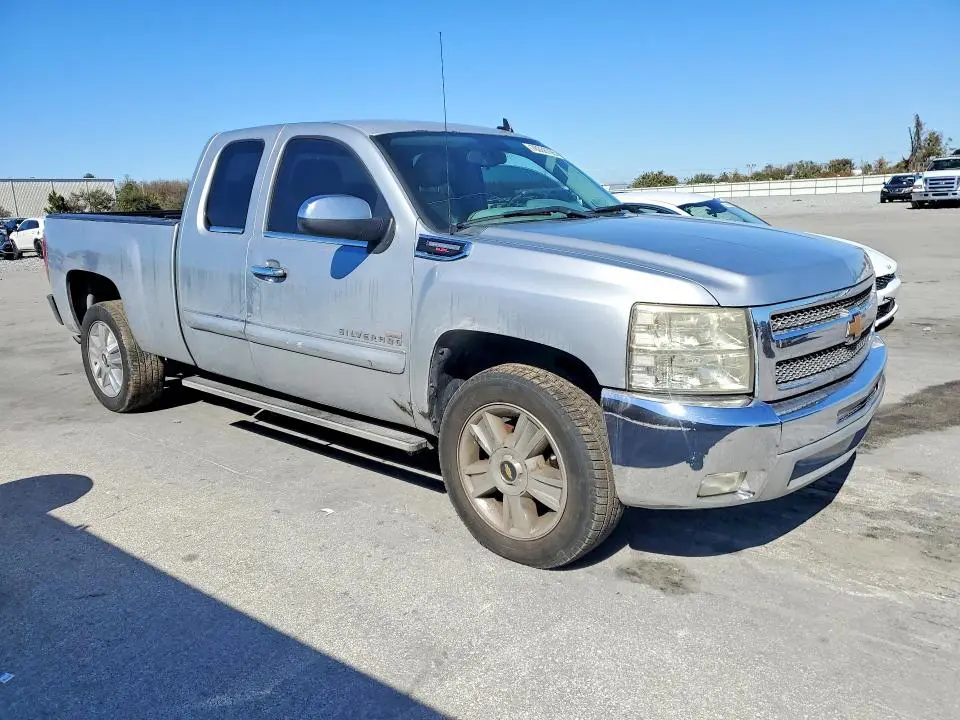 2012 CHEVROLET SILVERADO C1500 LT  