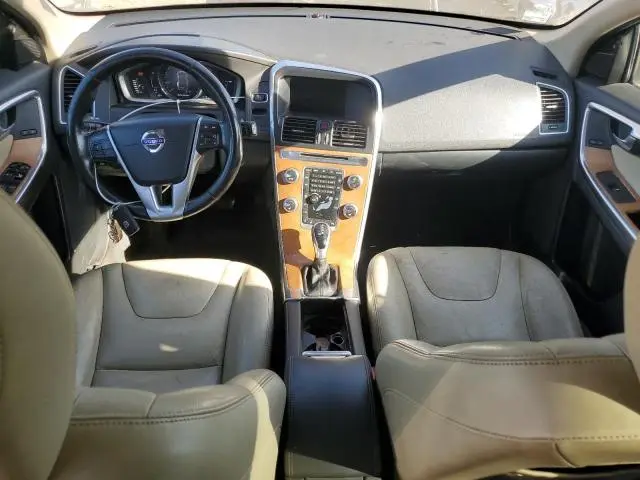 2017 VOLVO XC60 T5 INSCRIPTION  