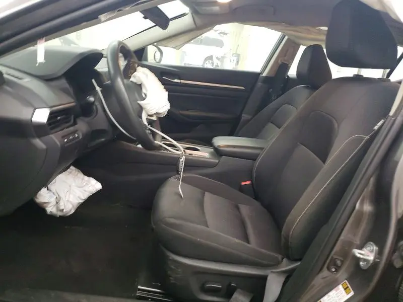 2022 NISSAN ALTIMA SV  