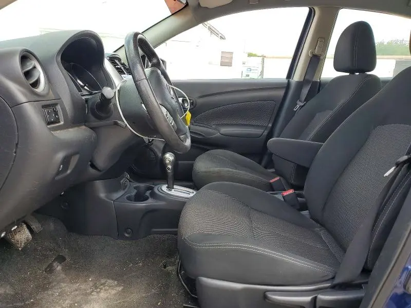 2018 NISSAN VERSA SV