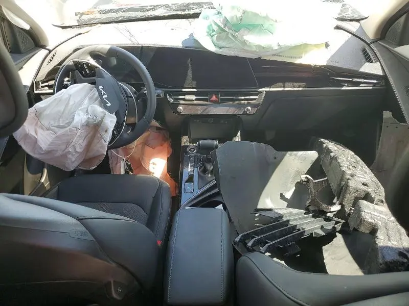 2025 KIA NIRO EX  