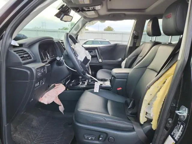 2023 TOYOTA 4RUNNER SE  