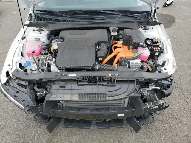 2024 HYUNDAI ELANTRA BLUE