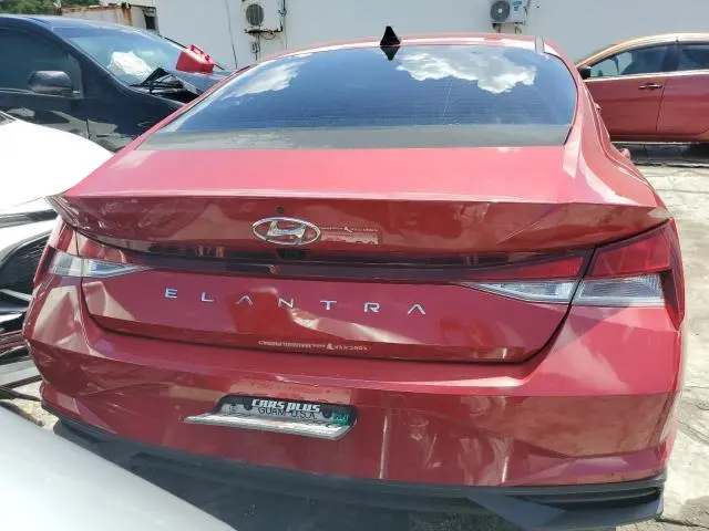 2021 HYUNDAI ELANTRA SEL  