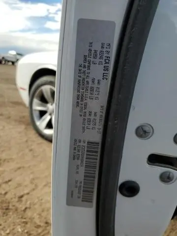 2017 DODGE CHALLENGER SXT  