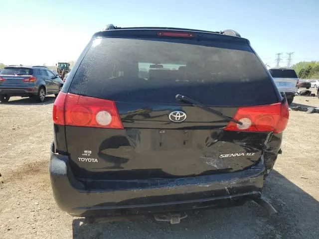 2010 TOYOTA SIENNA XLE  