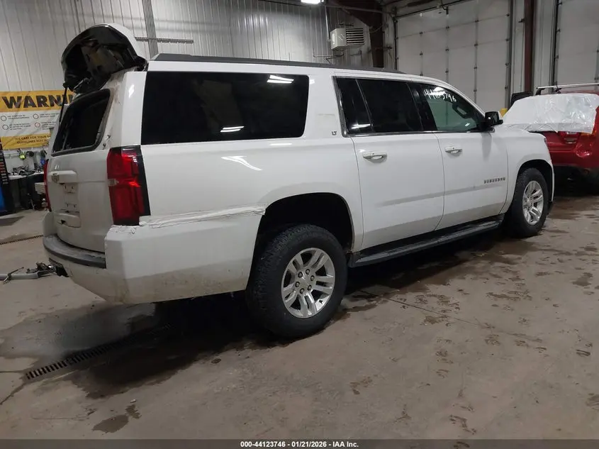 2016 CHEVROLET SUBURBAN LT