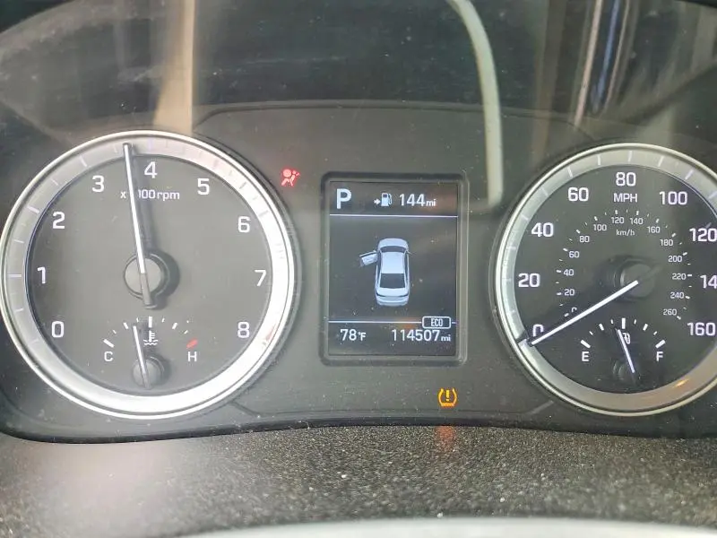 2018 HYUNDAI SONATA SE  