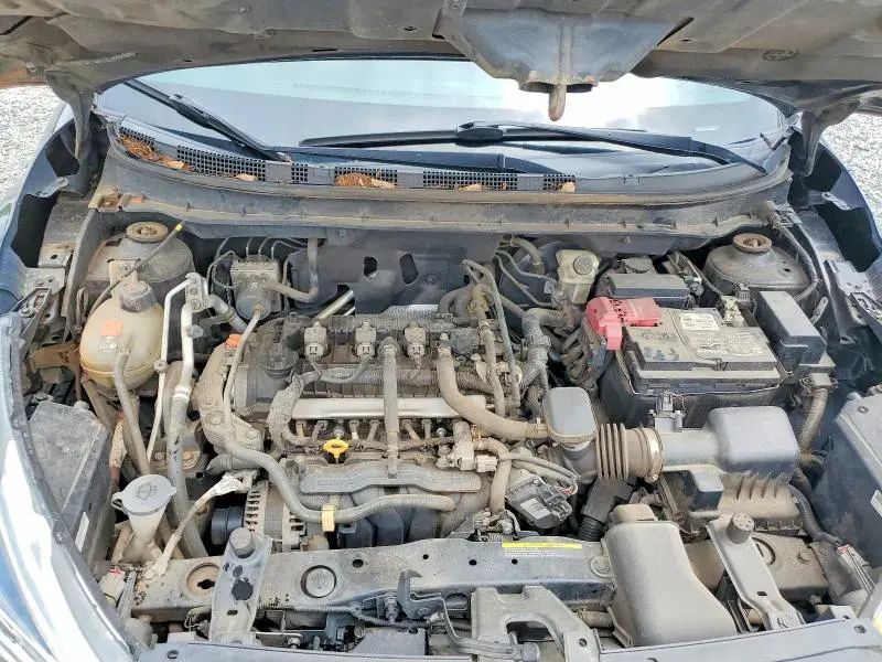 2019 NISSAN KICKS S  