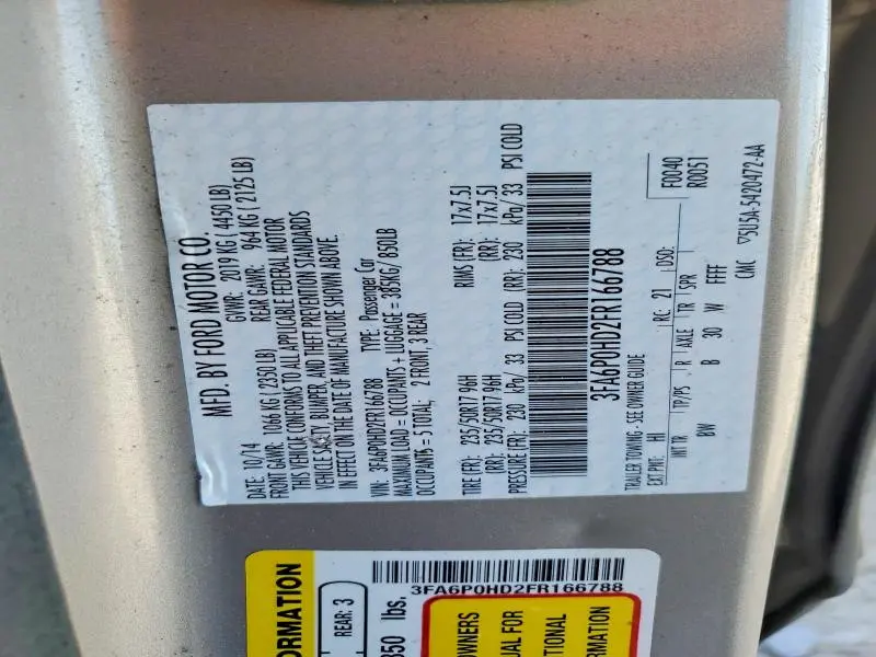 2015 FORD FUSION SE  
