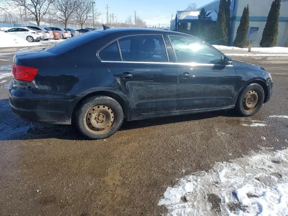 2013 VOLKSWAGEN JETTA SEL  