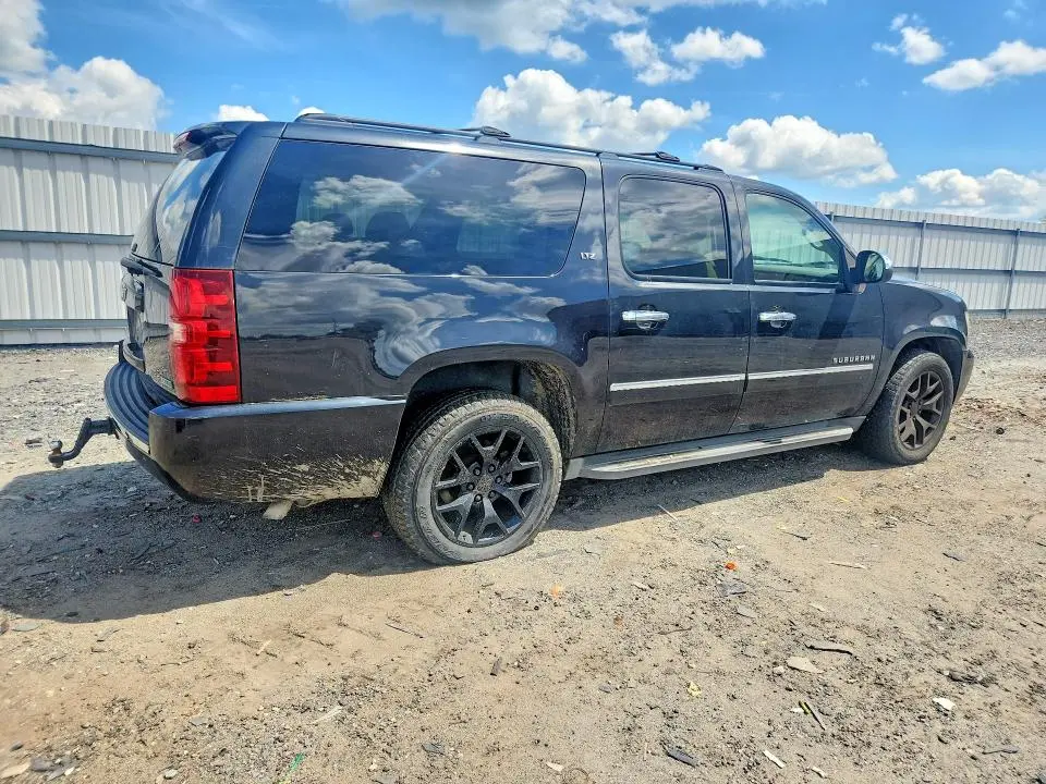2011 CHEVROLET SUBURBAN K1500 LTZ  
