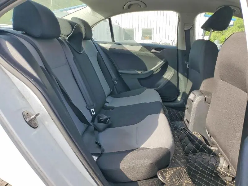 2017 VOLKSWAGEN JETTA S  