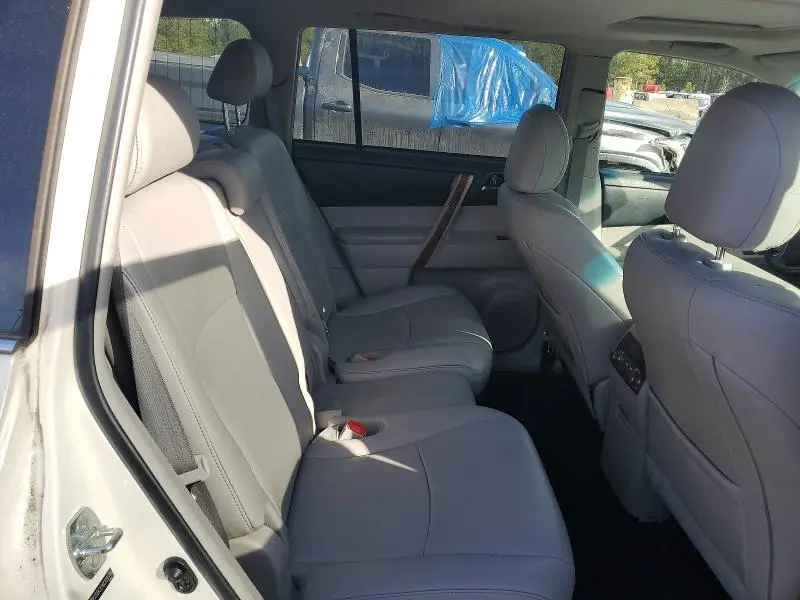 2012 TOYOTA HIGHLANDER LIMITED  