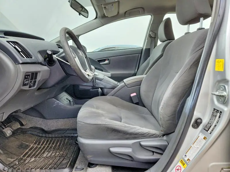 2010 TOYOTA PRIUS II  