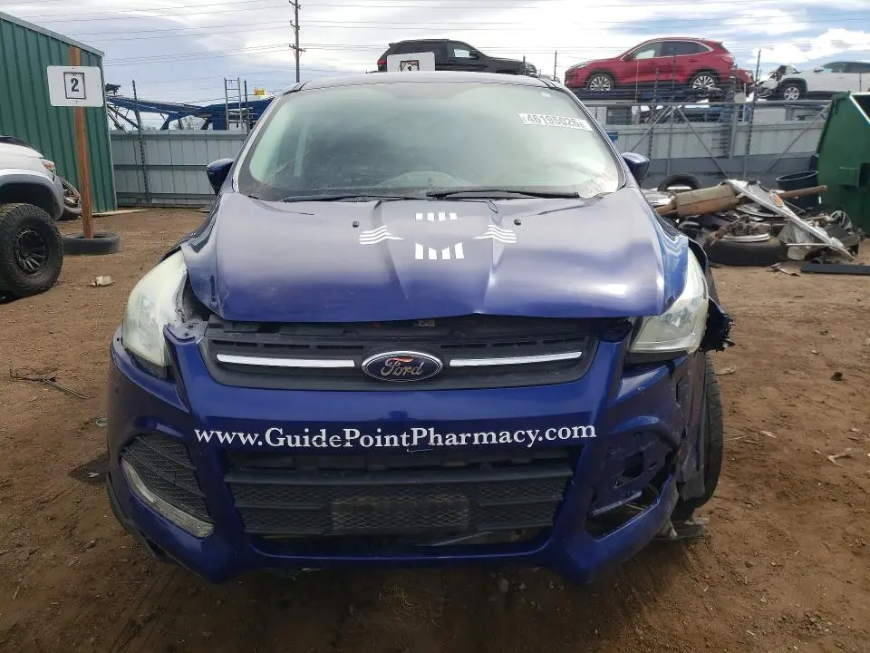 2016 FORD ESCAPE SE  