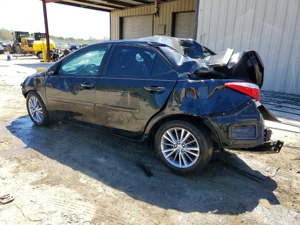 2015 TOYOTA COROLLA LE PLUS  