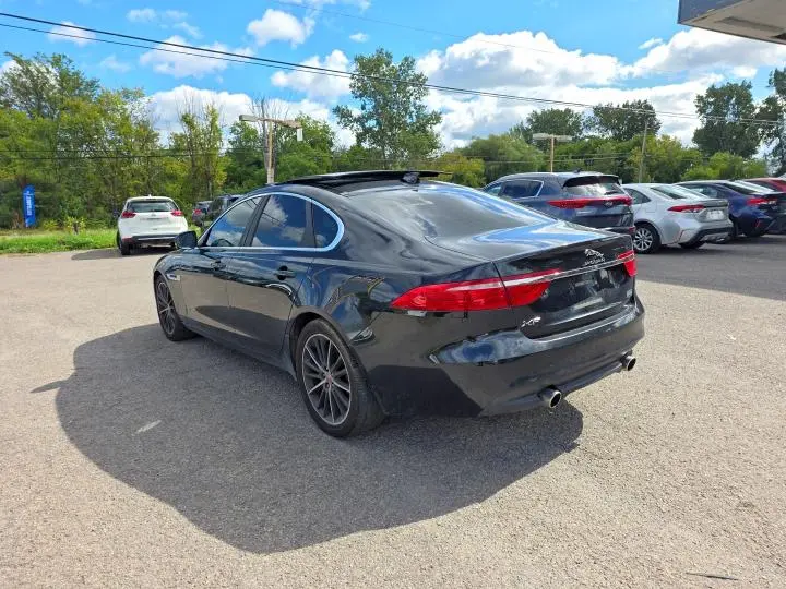2016 JAGUAR XF PREMIUM  