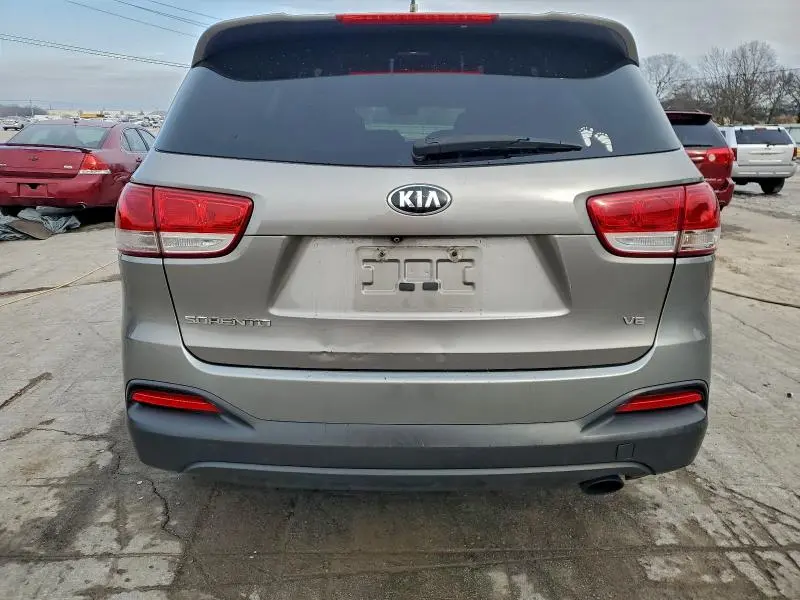 2016 KIA SORENTO LX  