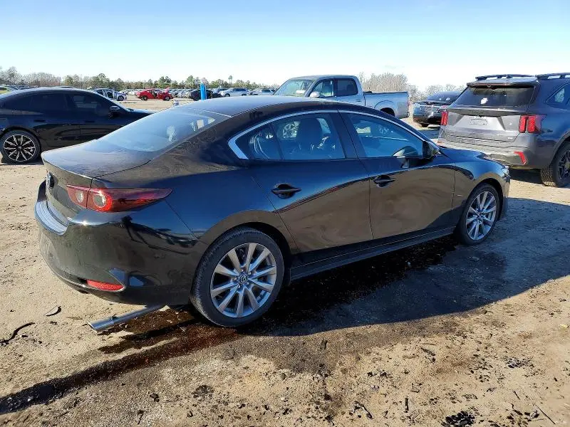 2025 MAZDA 3 PREFERRED  