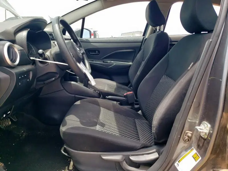 2021 NISSAN VERSA S  