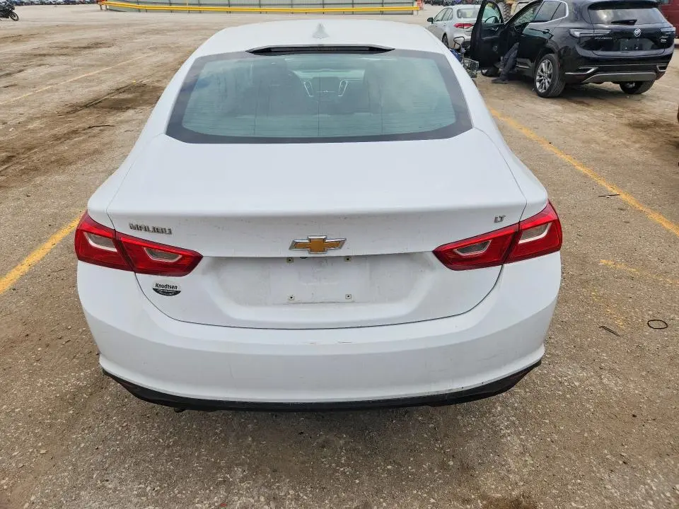 2018 CHEVROLET MALIBU LT  