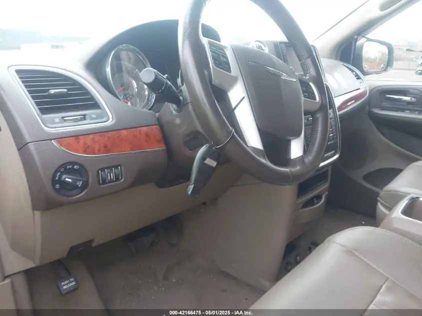 2016 CHRYSLER TOWN & COUNTRY TOURING