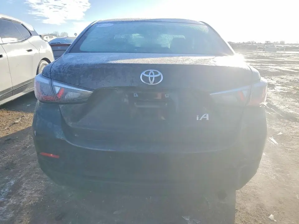 2017 TOYOTA YARIS IA   