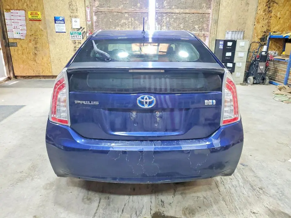 2013 TOYOTA PRIUS TWO  